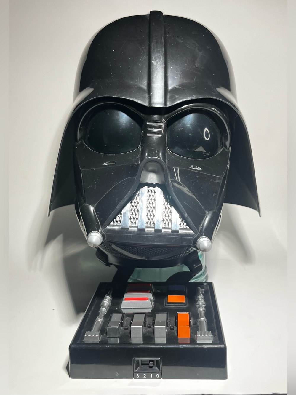 2004 Darth Vader, Talking and Voice Changer Mask